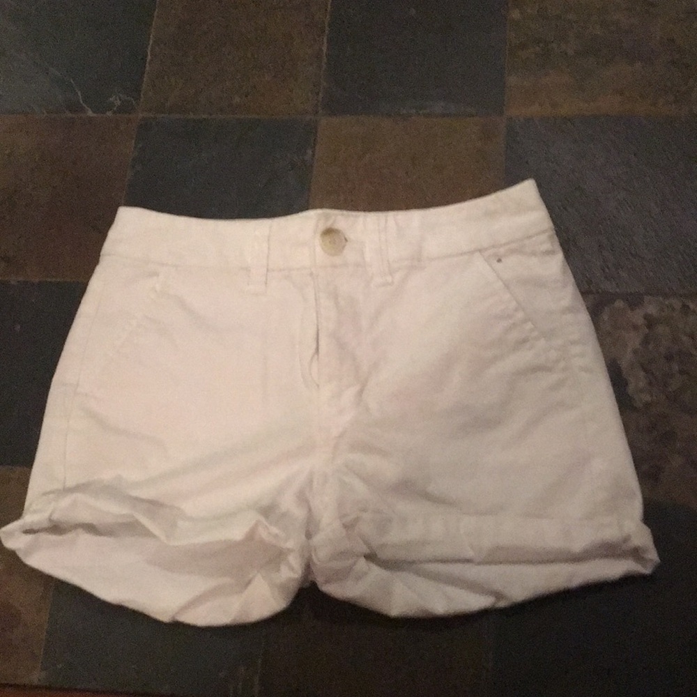 white AEO shorts